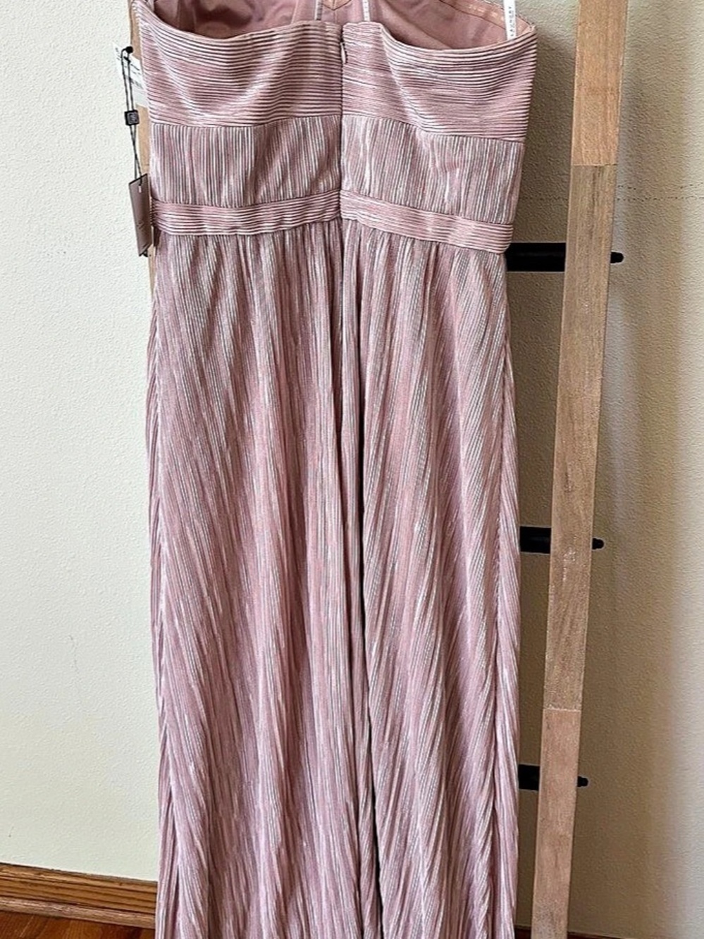 Laundry by Shelli Segal Pleated Maxi Dress in Pink Size Large NWT - Picture 3 of 7
